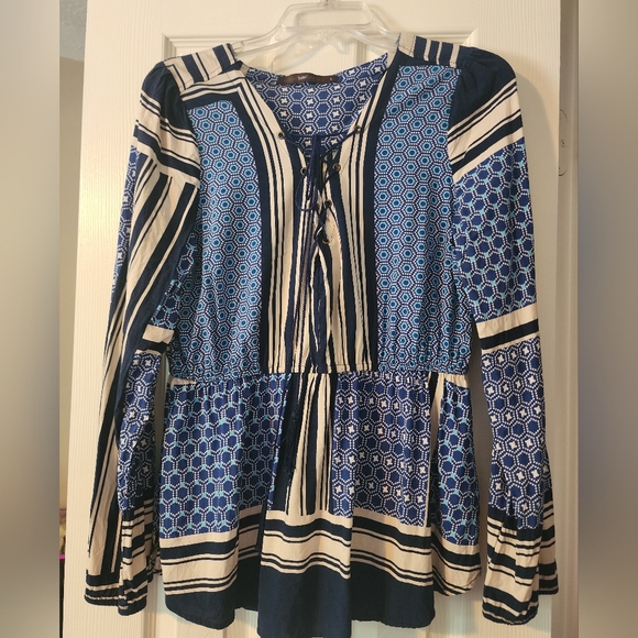 Hazel Blue and White Boho Chic Blouse - Picture 1 of 6